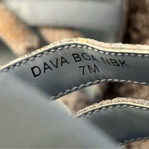 Vionic Dava Women's Orthotic Criss Cross Slide Sandal in Sky Blue - size 7 - Picture 7 of 8